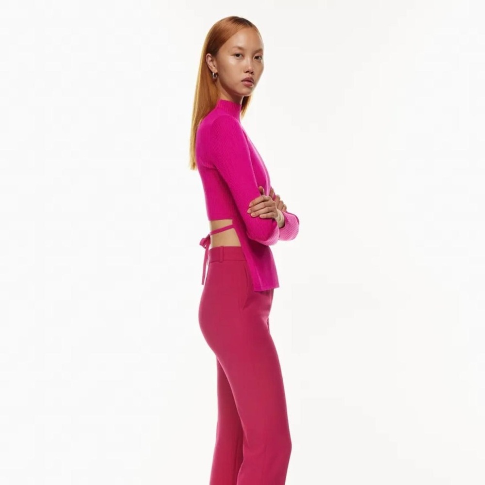 Aritzia Babaton Sculpt Knit Tie-back Longsleeve - Granita Pink Ribbed Sweater - Picture 3 of 7